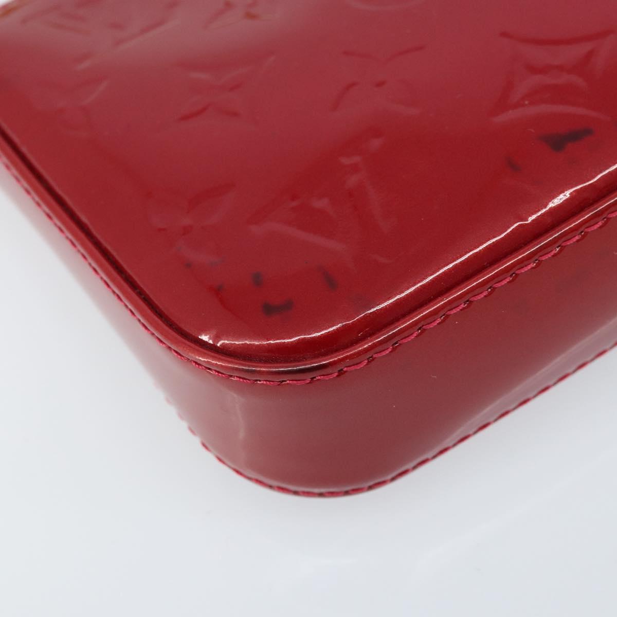 LOUIS VUITTON Vernis Pochette Accessoires Pouch Pomme D'amour M91577 Auth BSZ522