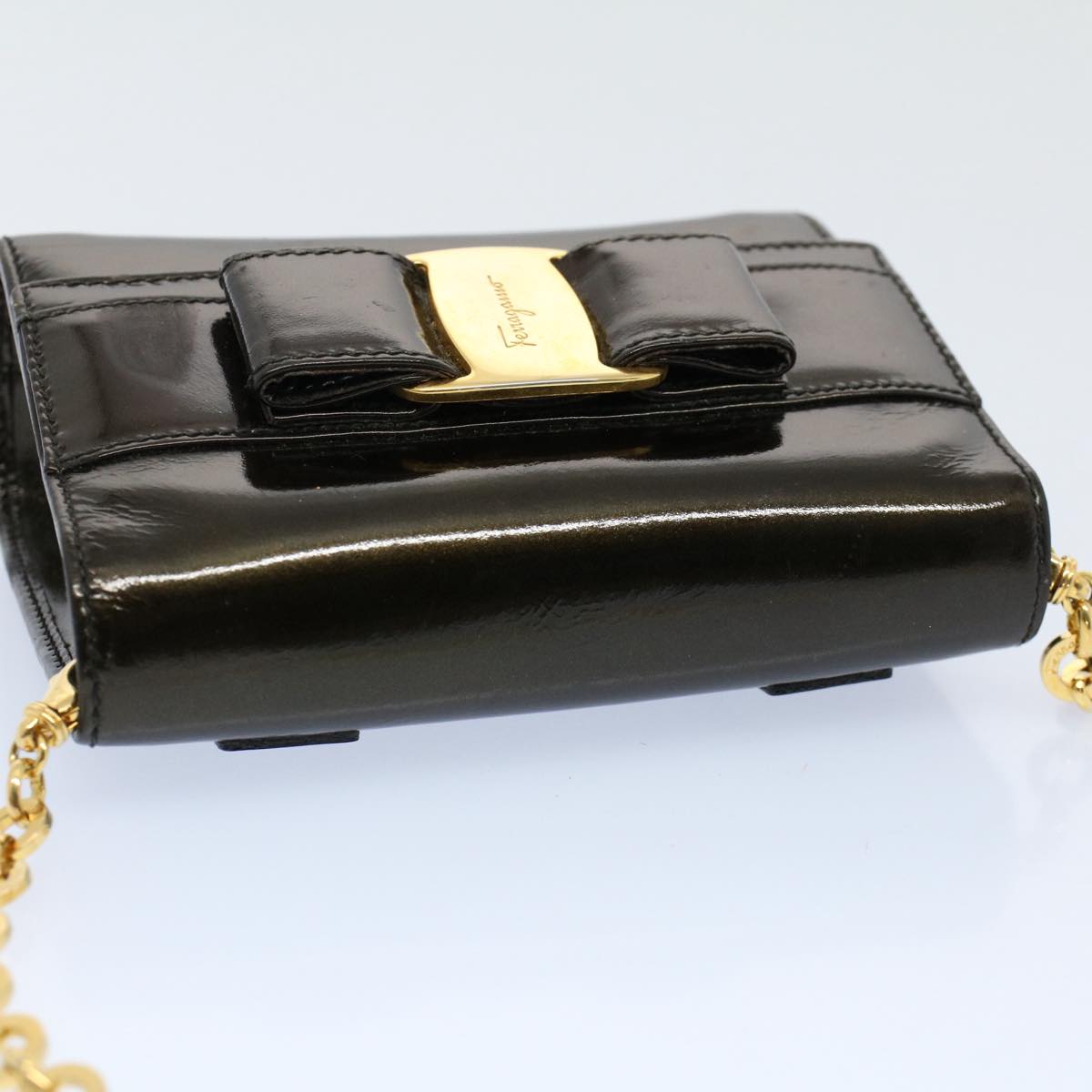 Salvatore Ferragamo Chain Shoulder Bag Patent leather Green Auth cl729