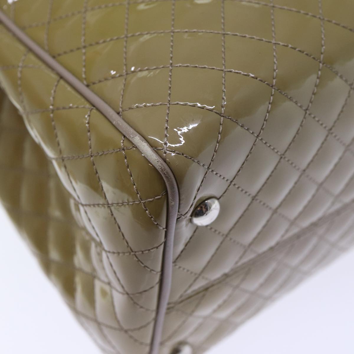 Salvatore Ferragamo Hand Bag Enamel Beige Auth cl837