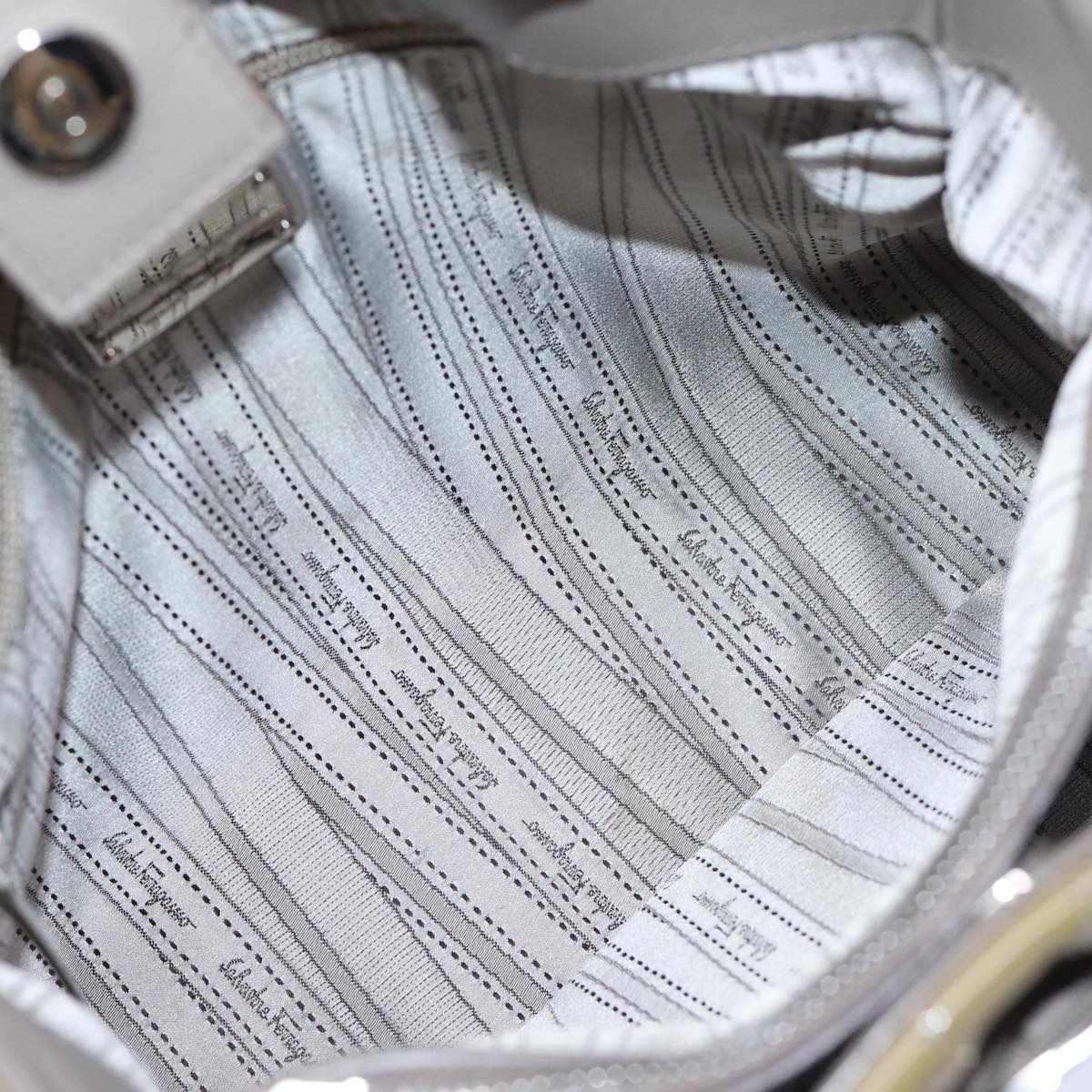 Salvatore Ferragamo Hand Bag Enamel Beige Auth cl837