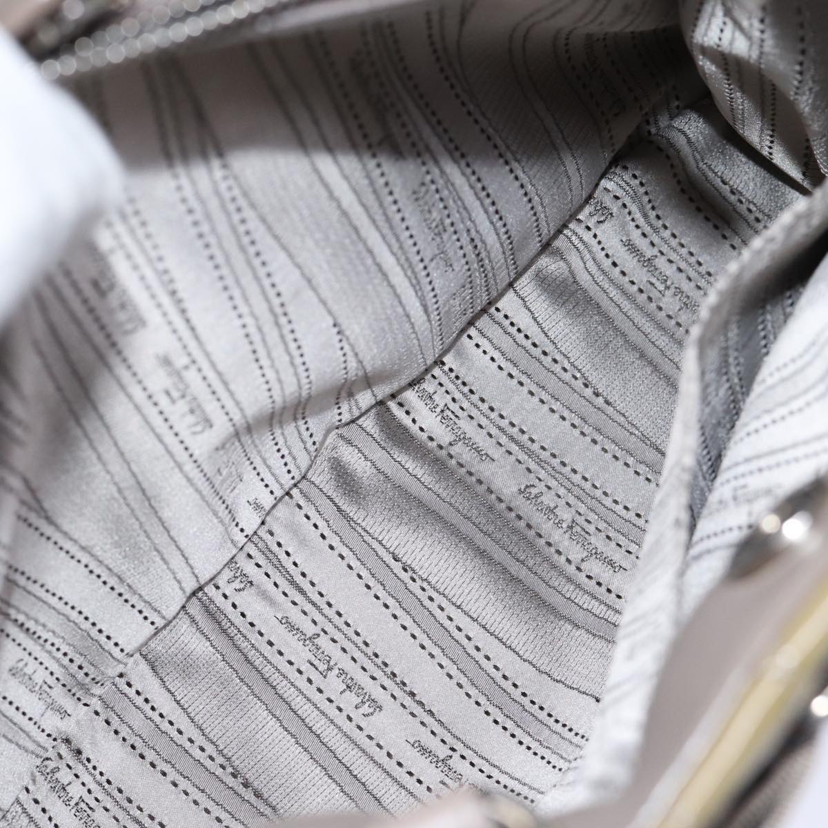 Salvatore Ferragamo Hand Bag Enamel Beige Auth cl837