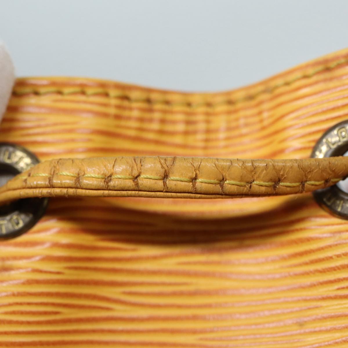 LOUIS VUITTON Epi Petit Noe Shoulder Bag Yellow M44109 LV Auth cl857