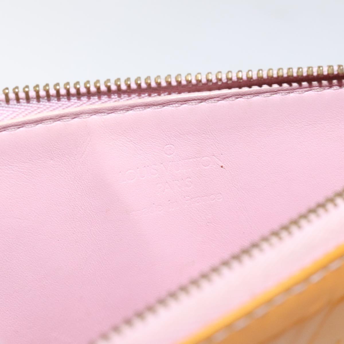 LOUIS VUITTON Vernis Lexington Pouch Marshmallow Pink M91057 LV Auth EC455