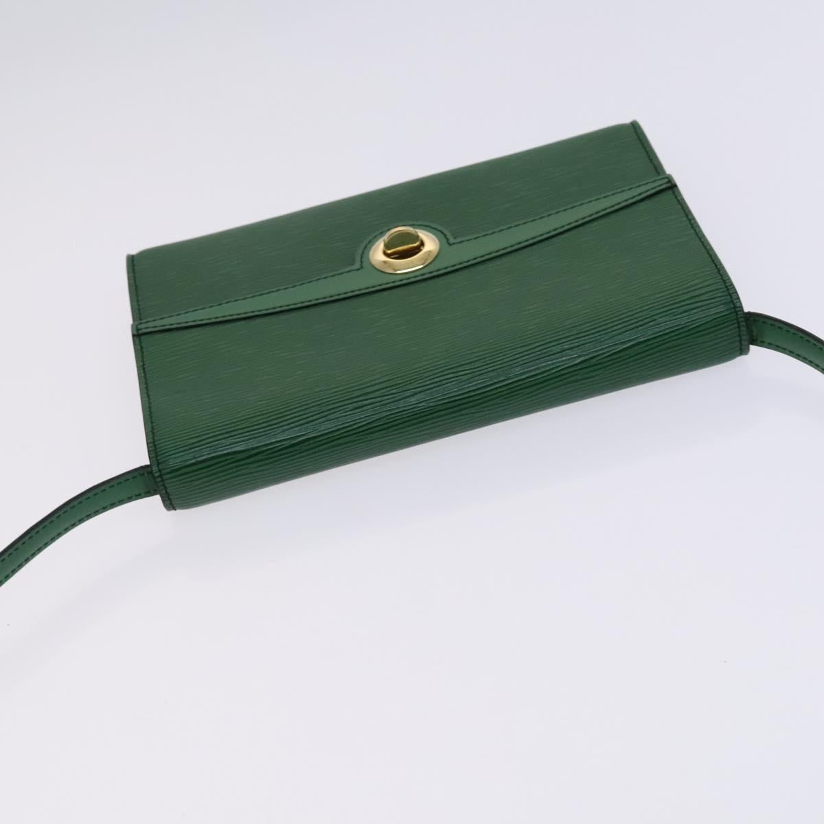 LOUIS VUITTON Epi Pochette Arche Shoulder Bag Green M52574 LV Auth EC713