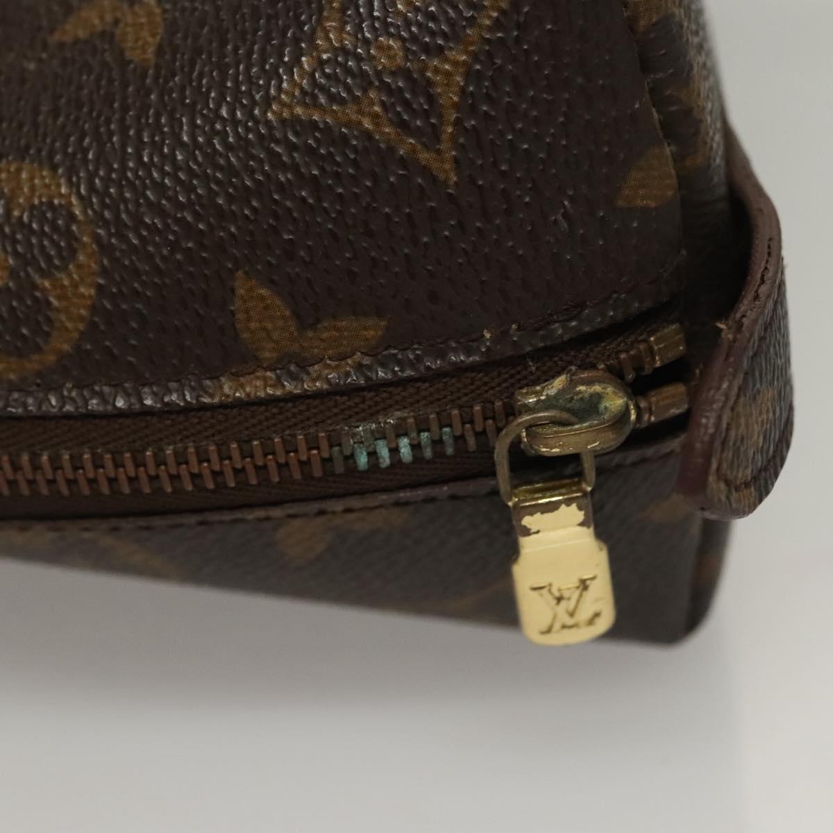 LOUIS VUITTON Monogram Trousse Demi Ronde Cosmetic Pouch M47520 LV Auth ep10137