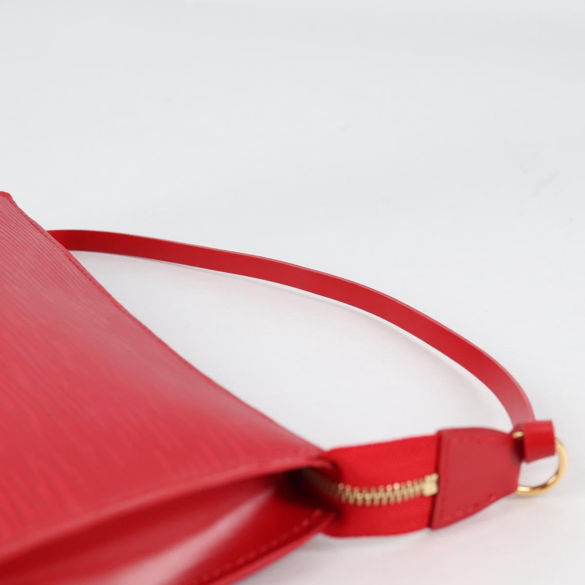 LOUIS VUITTON Epi Pochette Accessoires Pouch Red M52947 LV Auth ep10505V