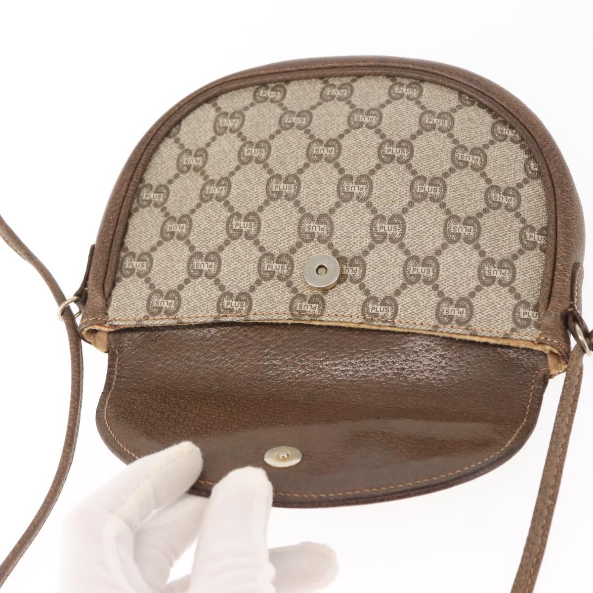 GUCCI GG Plus Supreme Shoulder Bag PVC Beige Gold Auth ep11120