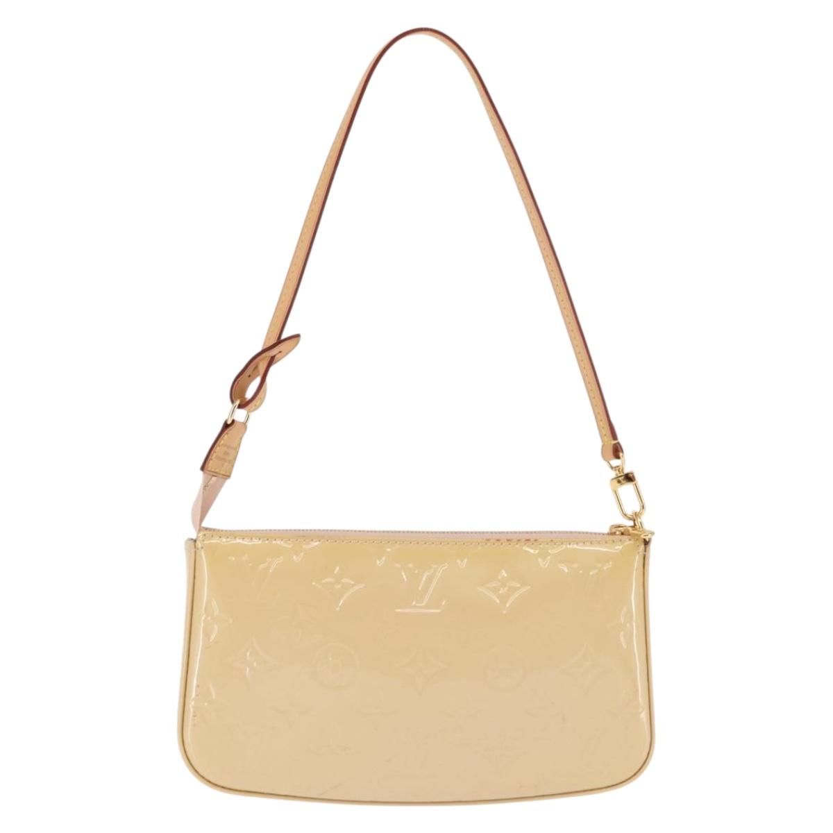 LOUIS VUITTON Vernis Pochette Accessoires Rose Angelique M90072 LV Auth ep11176