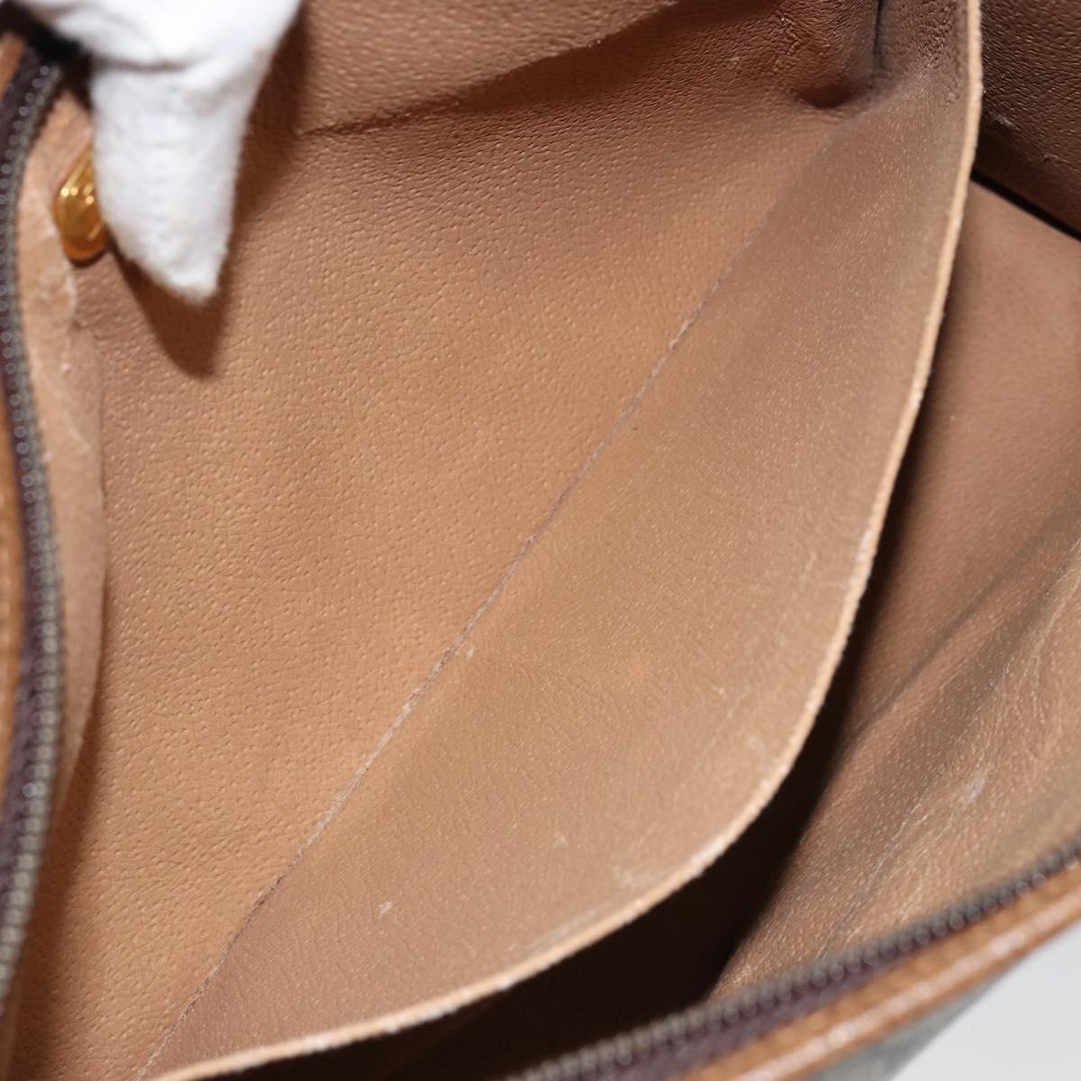 GUCCI GG Plus Supreme Clutch Bag PVC Beige Gold Auth ep11196