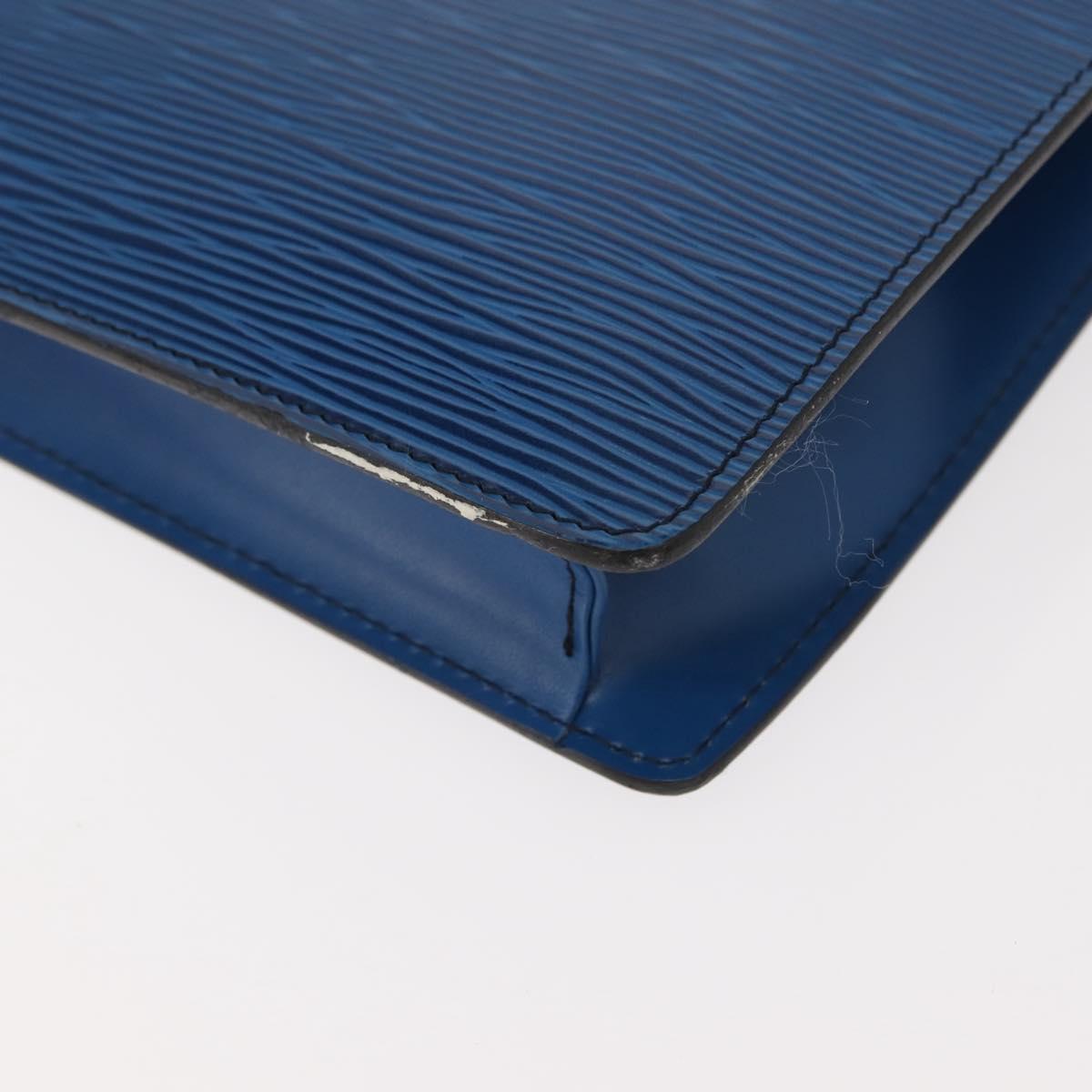 LOUIS VUITTON Epi Montaigne 23 Clutch Bag Blue M52665 LV Auth ep11494