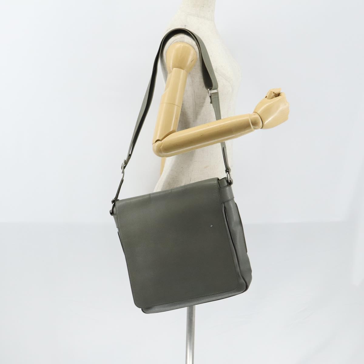 LOUIS VUITTON Taiga Roman MM Shoulder Bag Gray Gracie M32623 LV Auth ep11576