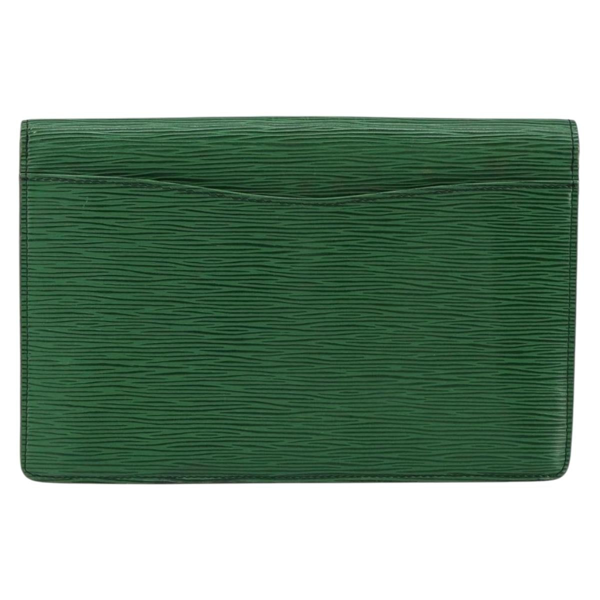 LOUIS VUITTON Epi Montaigne 27 Clutch Bag Green M52654 LV Auth ep11589