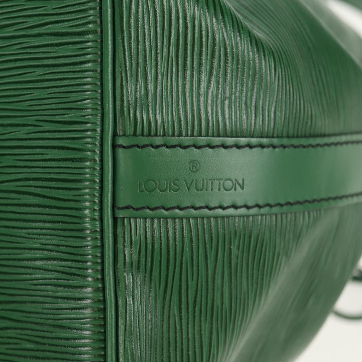 LOUIS VUITTON Epi Petit Noe Shoulder Bag Green M44104 LV Auth ep11754
