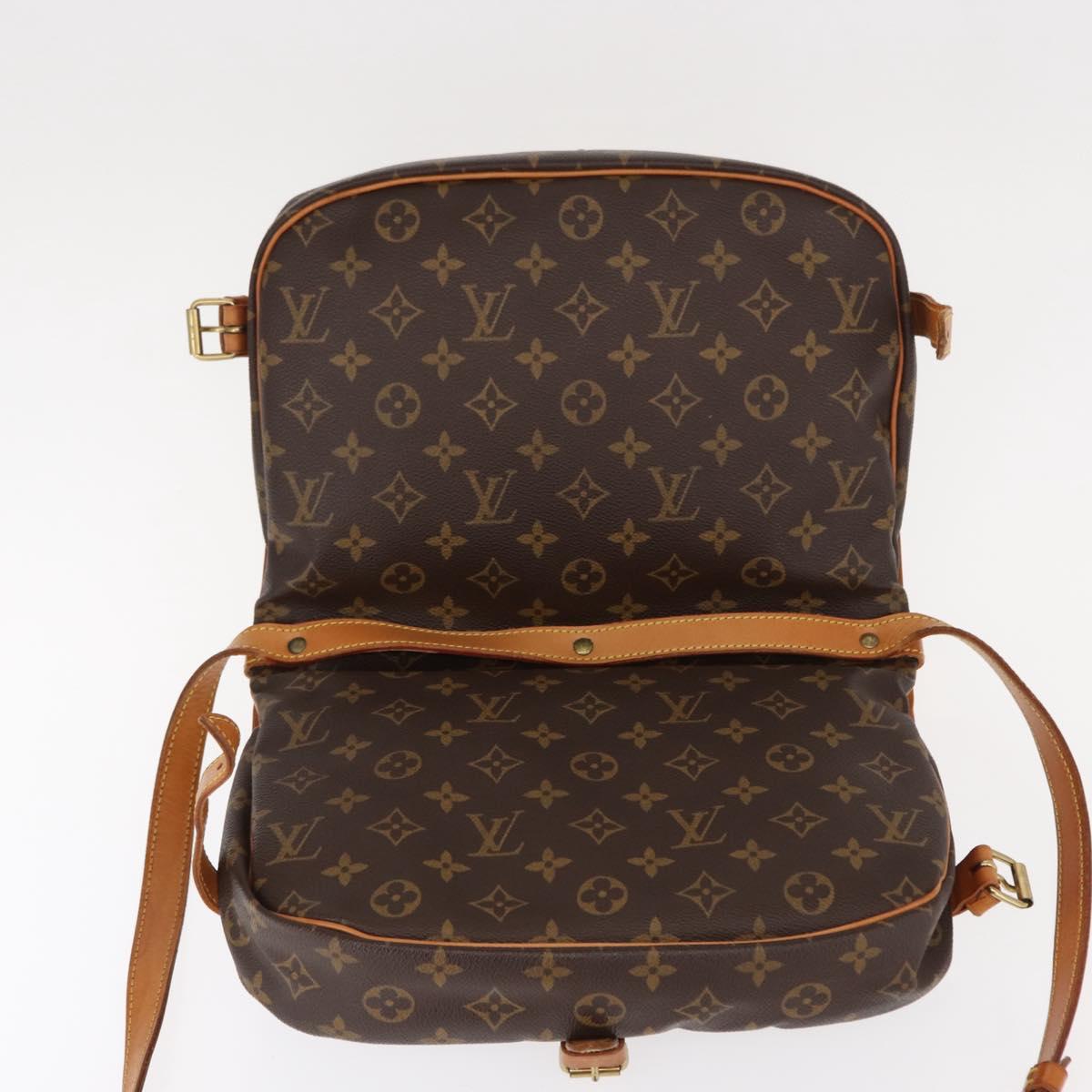 LOUIS VUITTON Monogram Saumur MM Shoulder Bag M40710 LV Auth ep11978