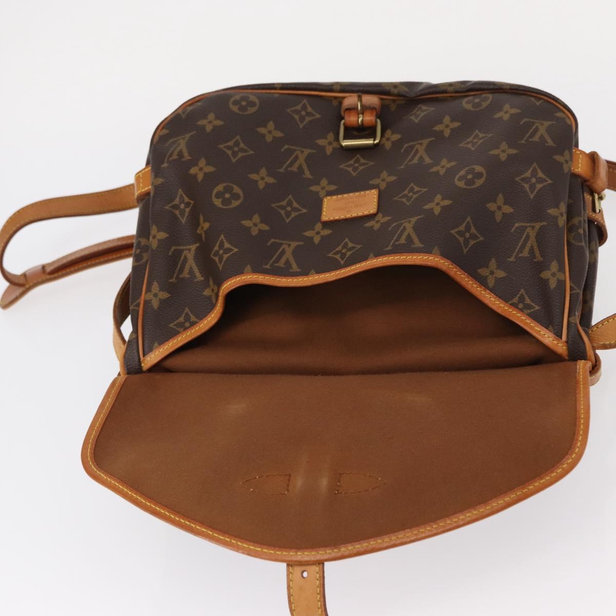 LOUIS VUITTON Monogram Saumur MM Shoulder Bag M40710 LV Auth ep11978