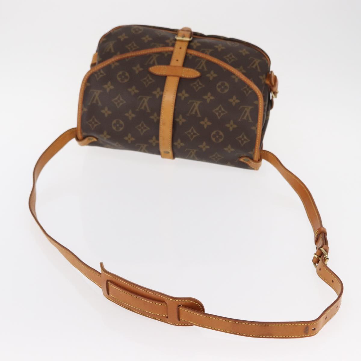 LOUIS VUITTON Monogram Saumur MM Shoulder Bag M40710 LV Auth ep11978
