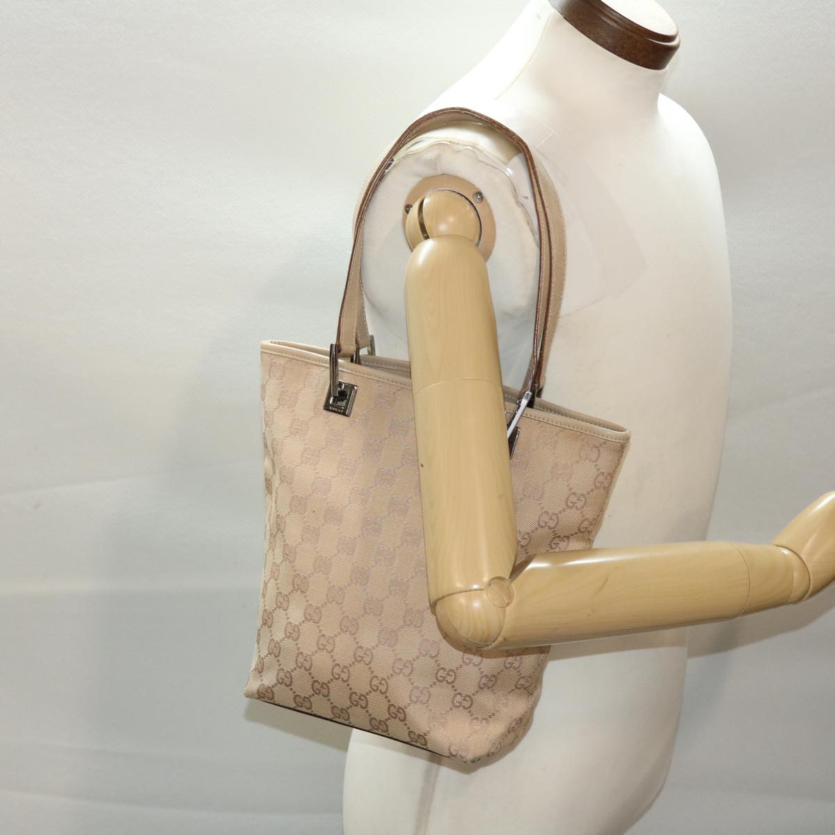 GUCCI GG Canvas Tote Bag Beige 31244 Auth ep1205