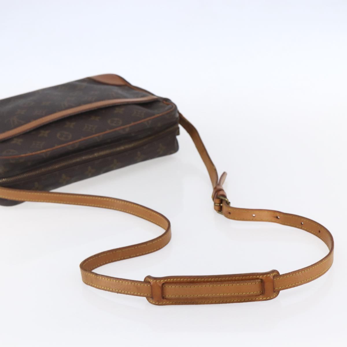 LOUIS VUITTON Monogram Trocadero 30 Shoulder Bag M51272 LV Auth ep12142