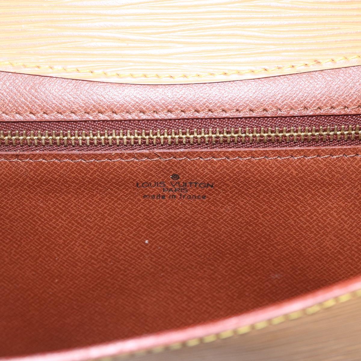 LOUIS VUITTON Epi Montaigne 23 Clutch Bag Beige LV Auth ep12627