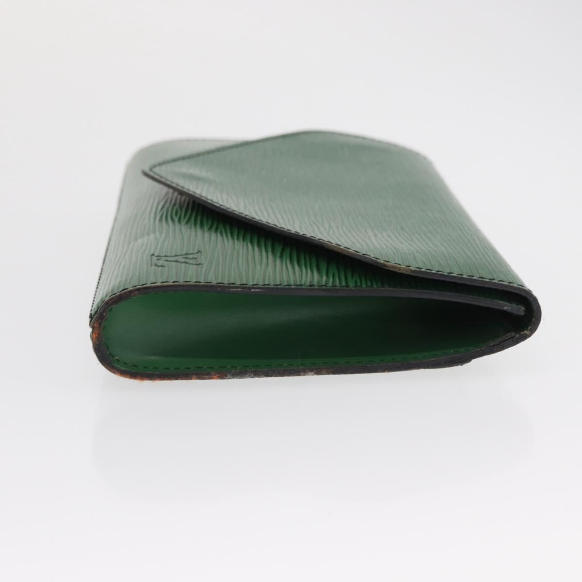 LOUIS VUITTON Epi Art Deco Clutch Bag Green M52634 LV Auth ep12828