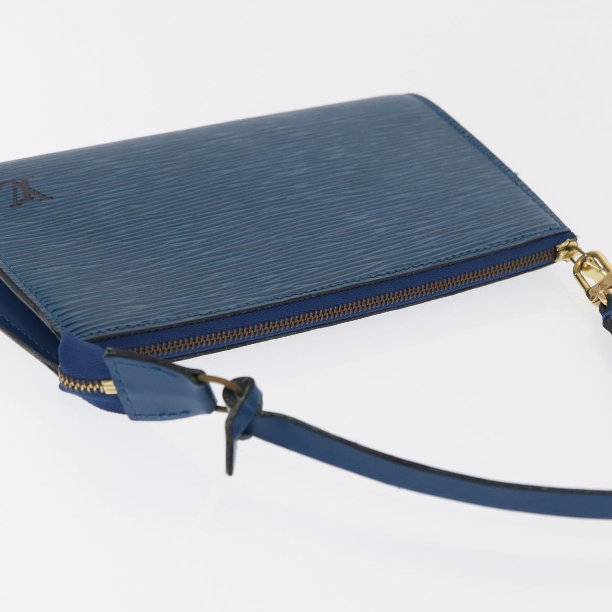 LOUIS VUITTON Epi Pochette Accessoires Pouch Blue M52985 LV Auth ep12951