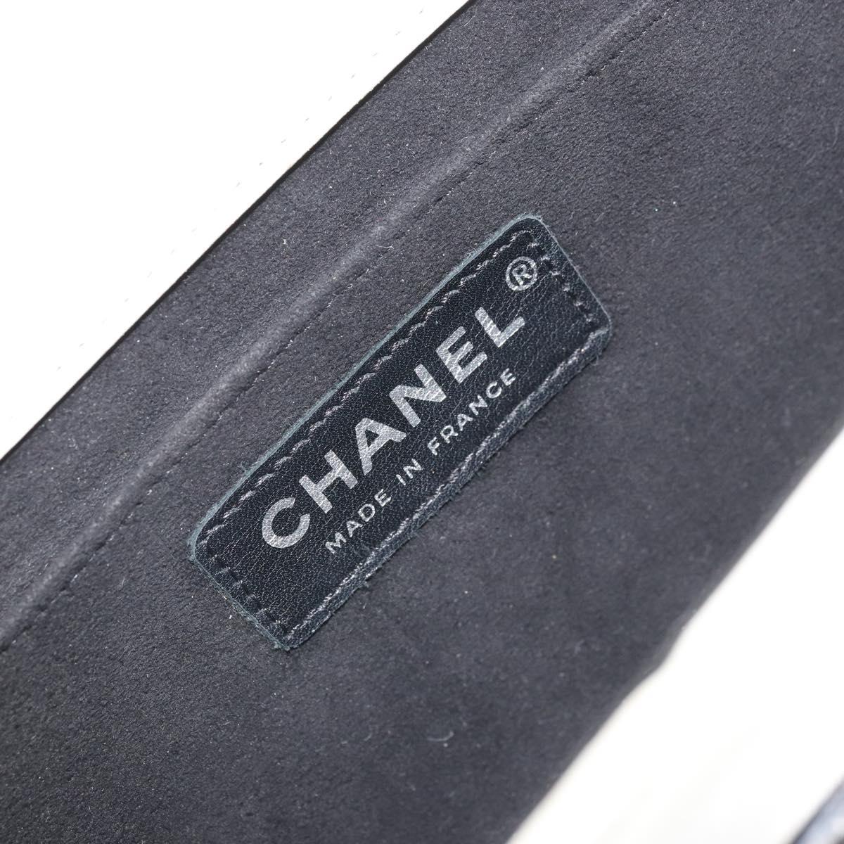 CHANEL 2.55 Chain Shoulder Bag Leather White Silver CC Auth ep13093