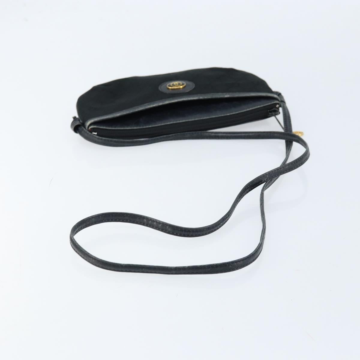 GUCCI GG Supreme Shoulder Bag Black Gold 904 02 020 Auth ep13376
