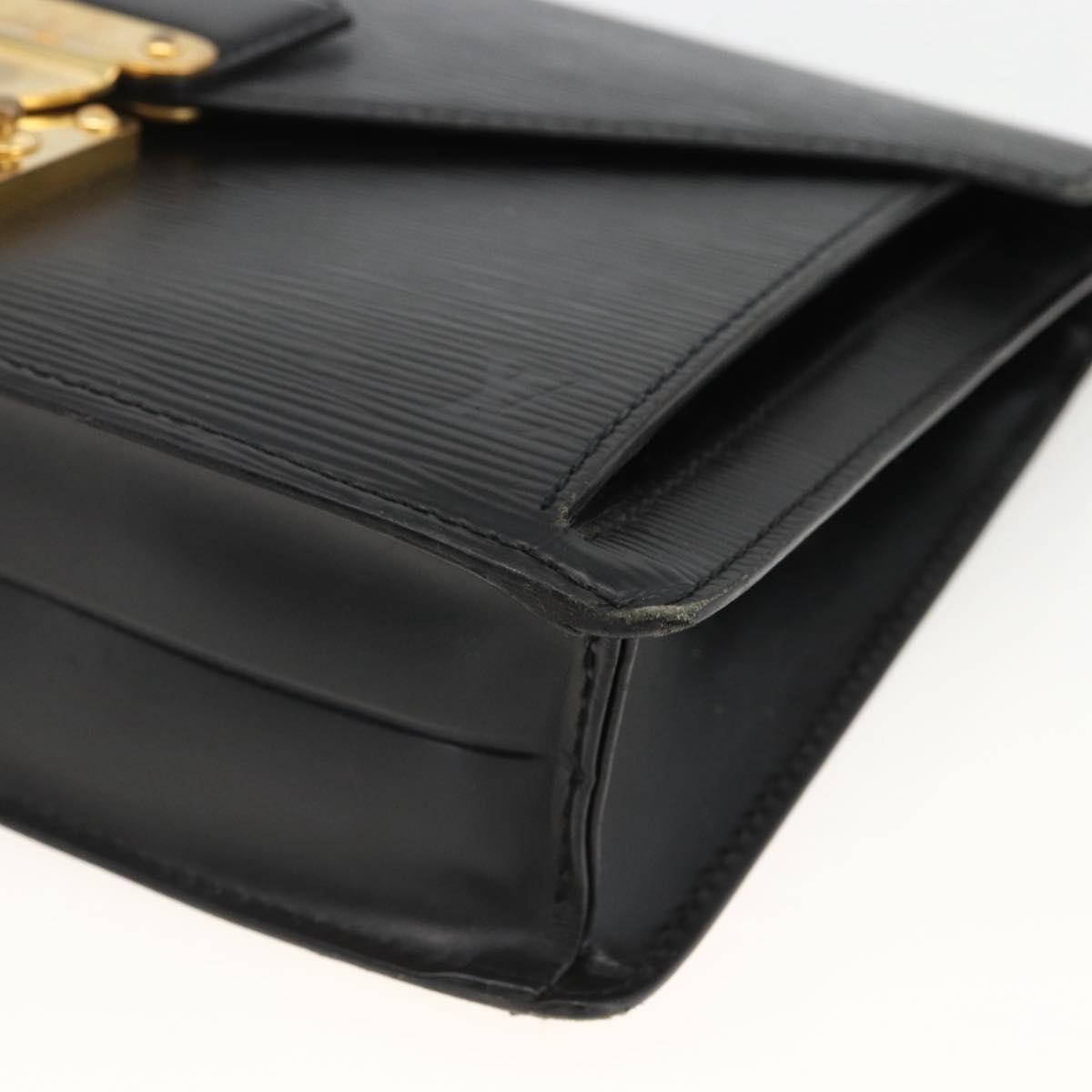 LOUIS VUITTON Epi Serie Dragonne Clutch Bag Black Noir M52612 LV Auth ep13784