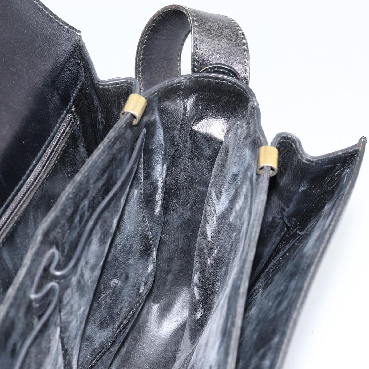 CELINE Horse Carriage Shoulder Bag Leather Black Gold Auth ep13857