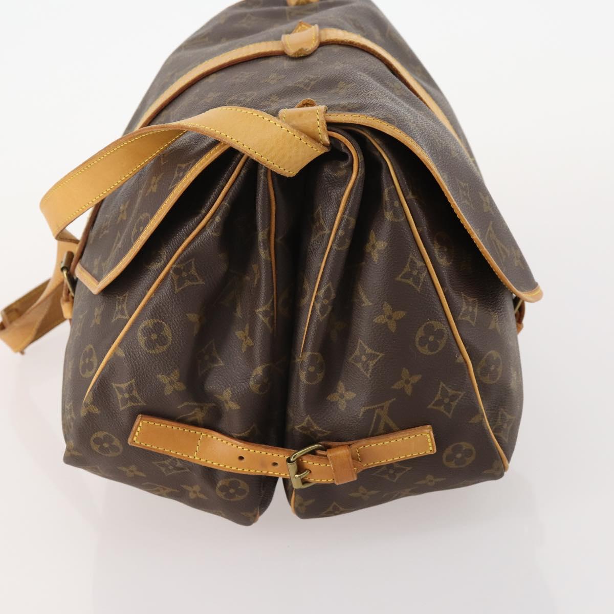 LOUIS VUITTON Monogram Saumur 35 Shoulder Bag M42254 LV Auth ep14166