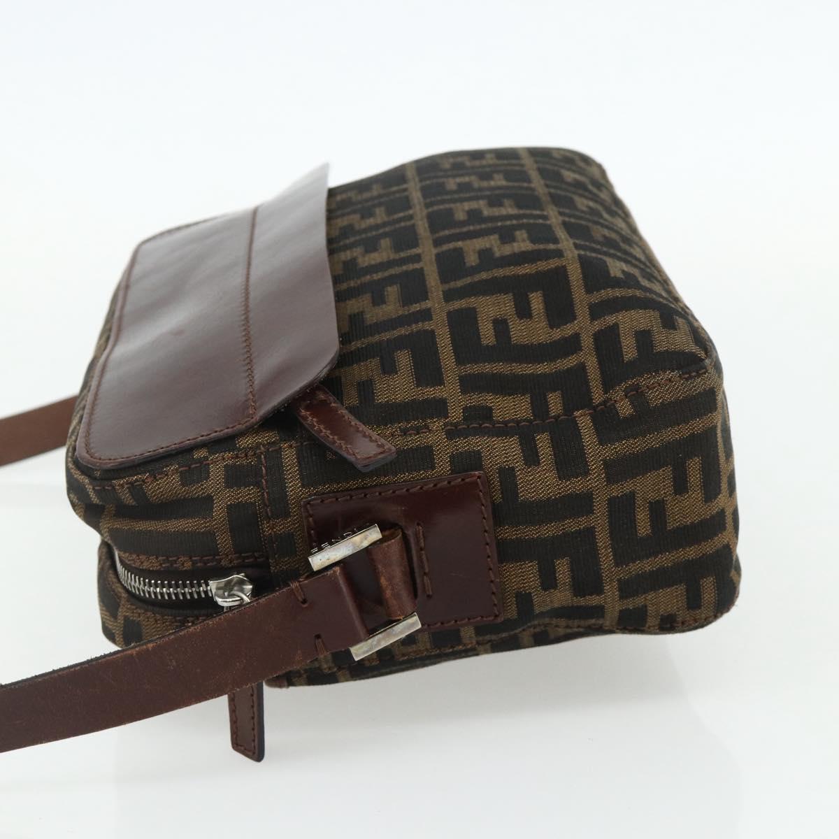 FENDI Zucca Canvas Shoulder Bag Black Brown Auth ep14209A