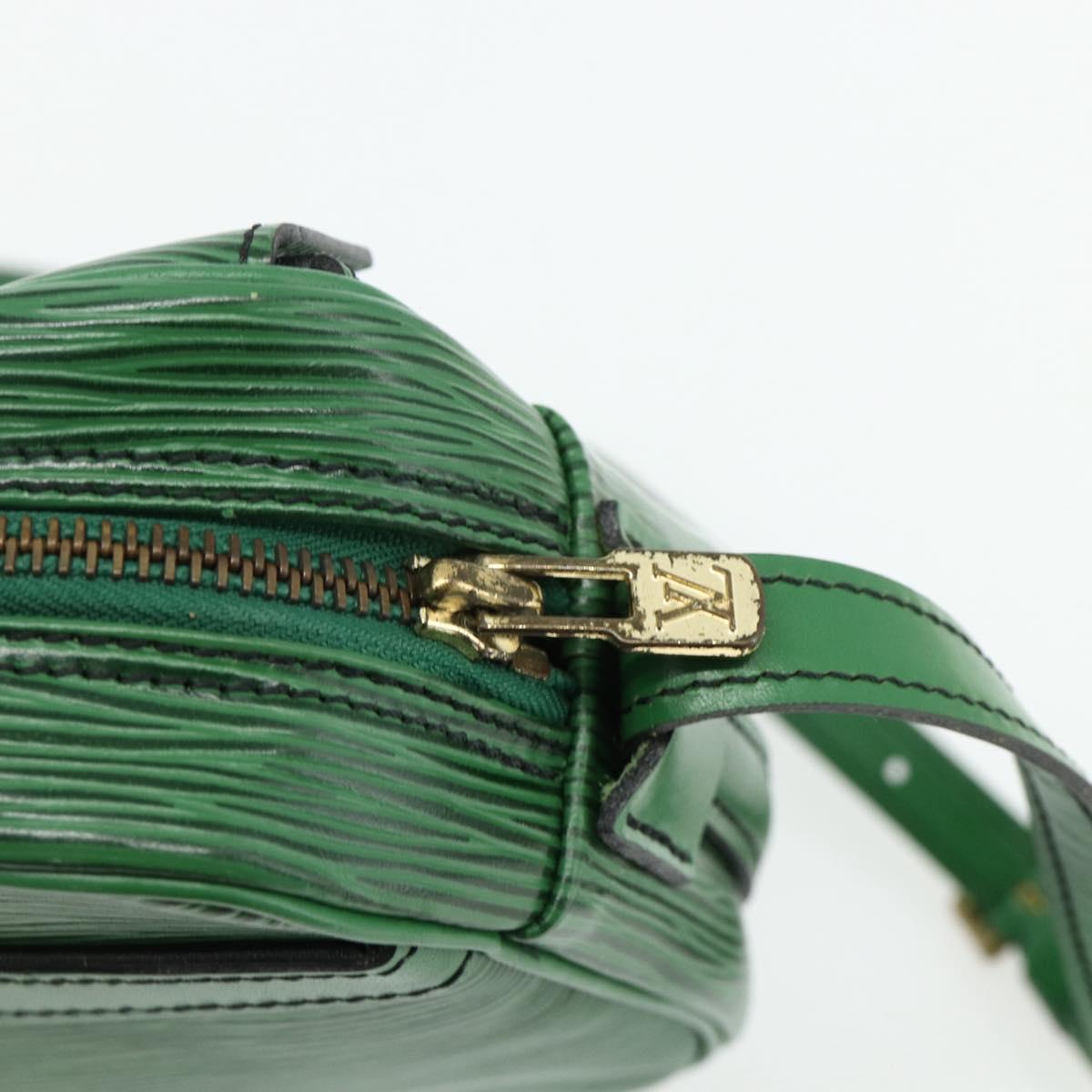 LOUIS VUITTON Epi Jeune Fille MM Shoulder Bag Green M52154 LV Auth ep14366A