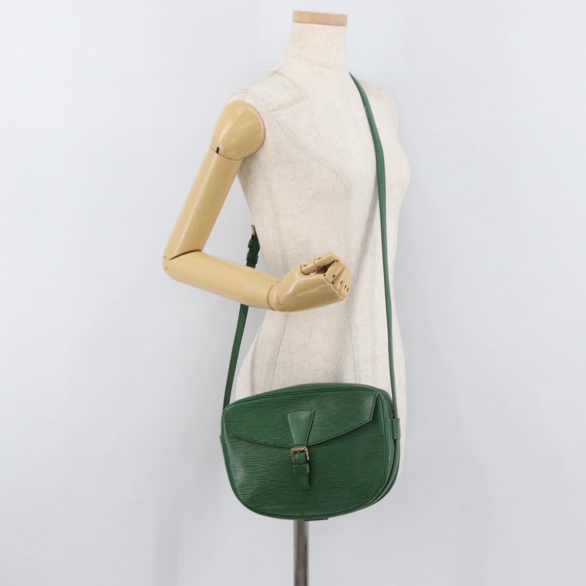 LOUIS VUITTON Epi Jeune Fille MM Shoulder Bag Green M52154 LV Auth ep14448