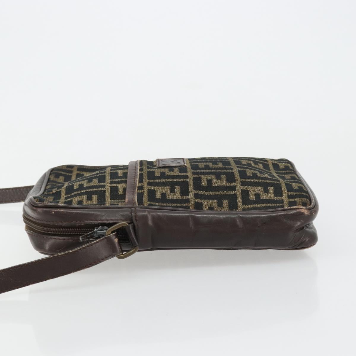 FENDI Zucca Canvas Shoulder Bag Brown Black Auth ep14508