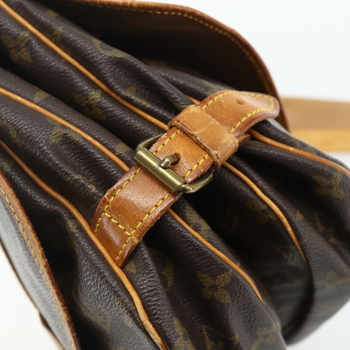 LOUIS VUITTON Monogram Saumur 30 Shoulder Bag M42256 LV Auth ep14523