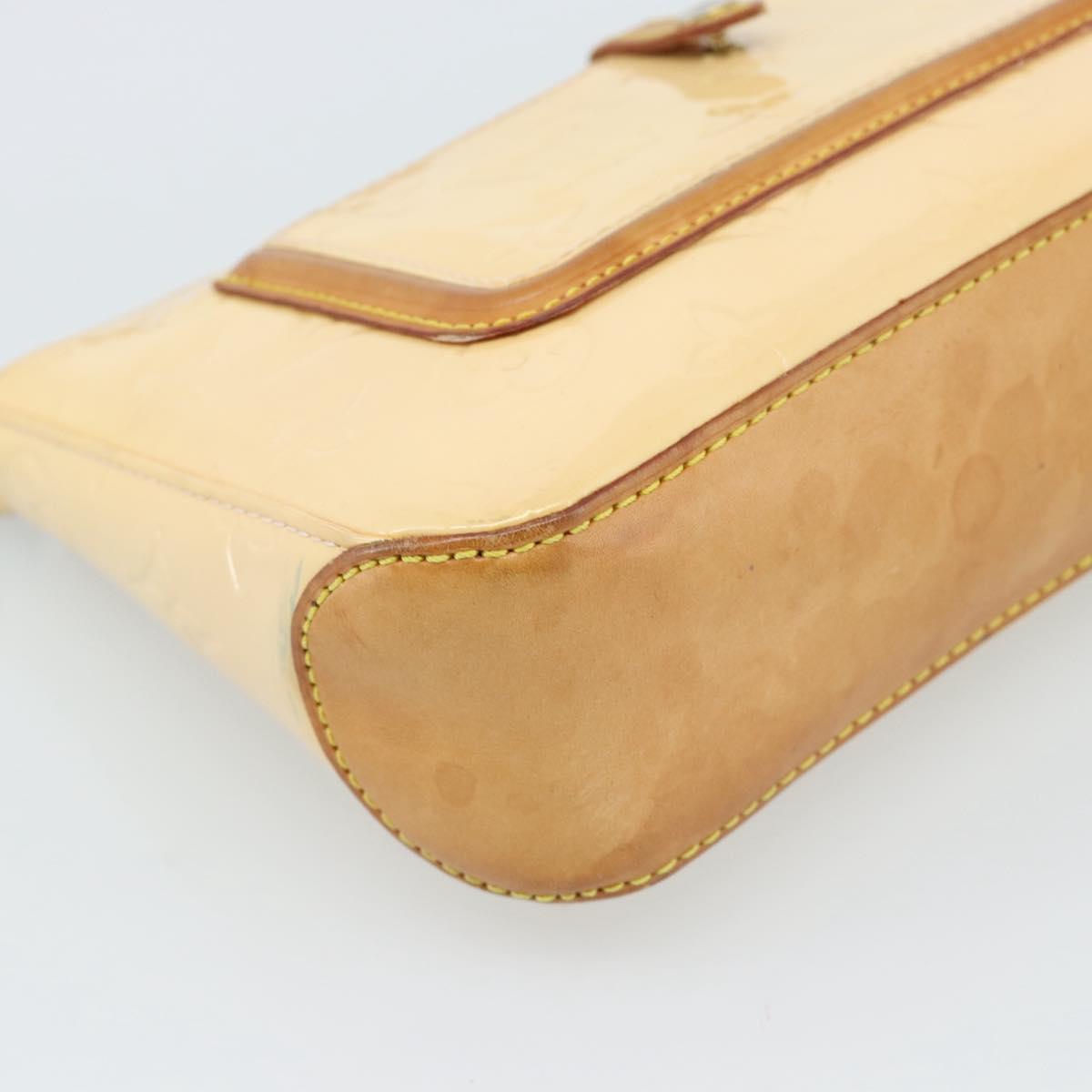 LOUIS VUITTON Vernis Mallory Square Pouch Marshmallow Pink M91292 Auth ep14815