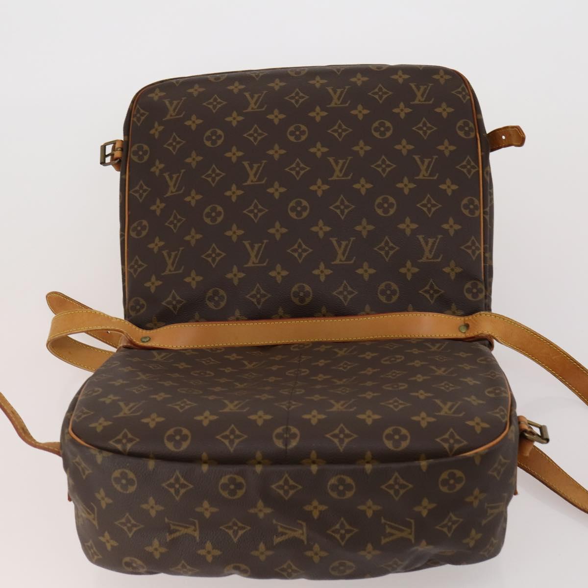 LOUIS VUITTON Monogram Saumur 35 Shoulder Bag M42254 LV Auth ep14817