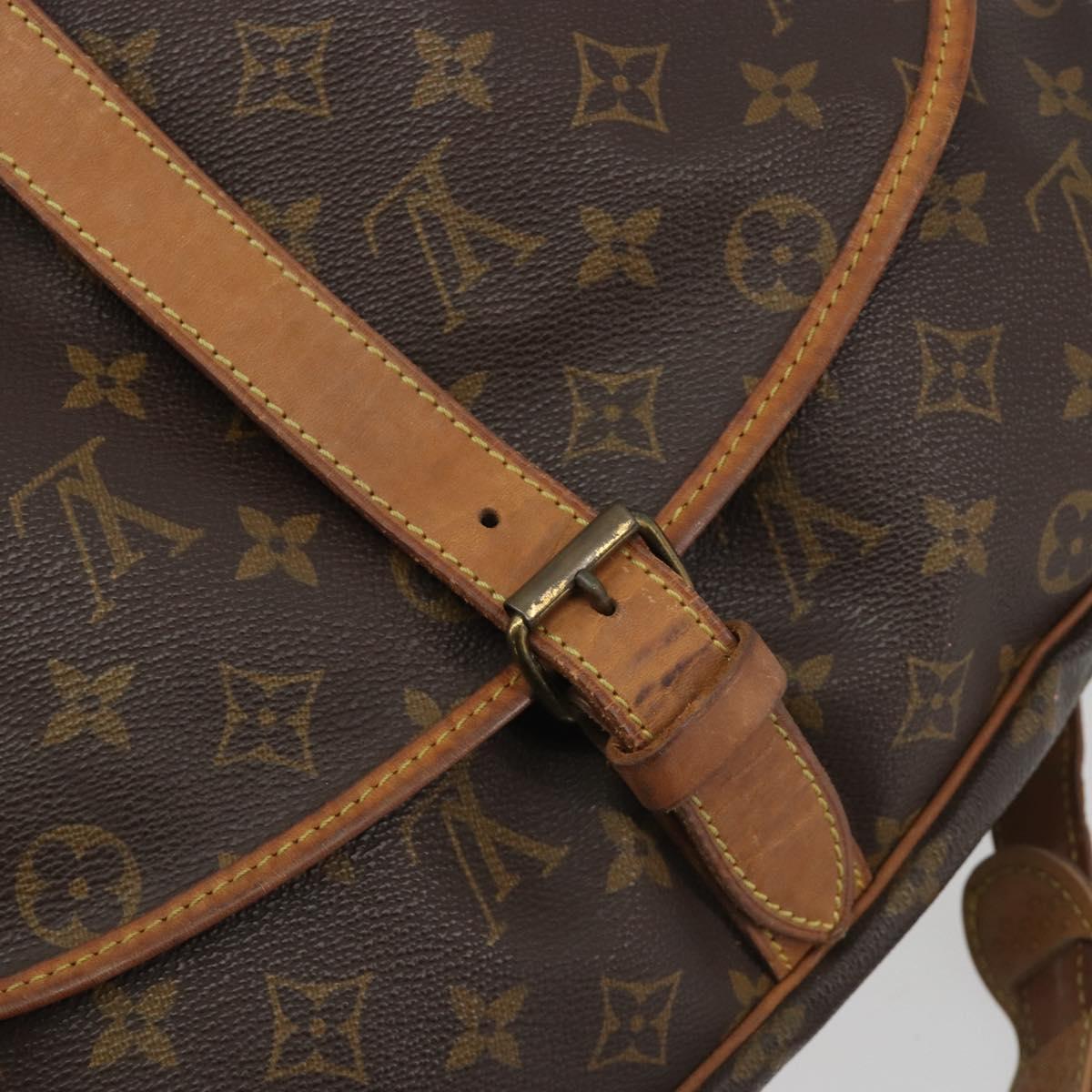 LOUIS VUITTON Monogram Saumur 35 Shoulder Bag M42254 LV Auth ep14937