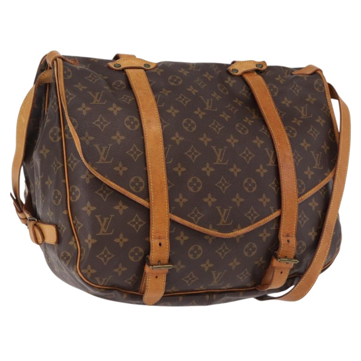 LOUIS VUITTON Monogram Saumur 43 Shoulder Bag M42252 LV Auth ep14979