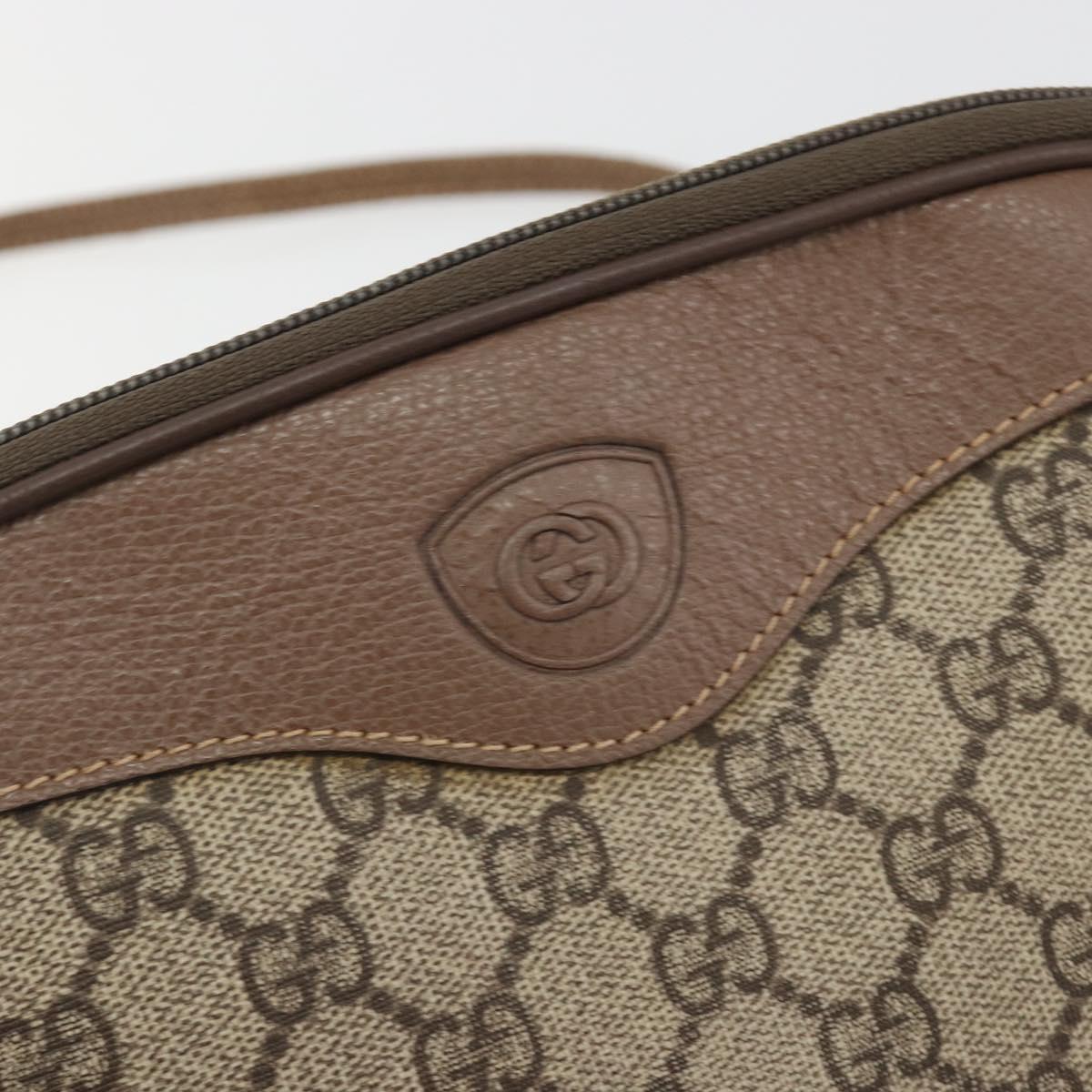 GUCCI GG Supreme Shoulder Bag PVC Leather Beige Gold Tone Auth ep15182
