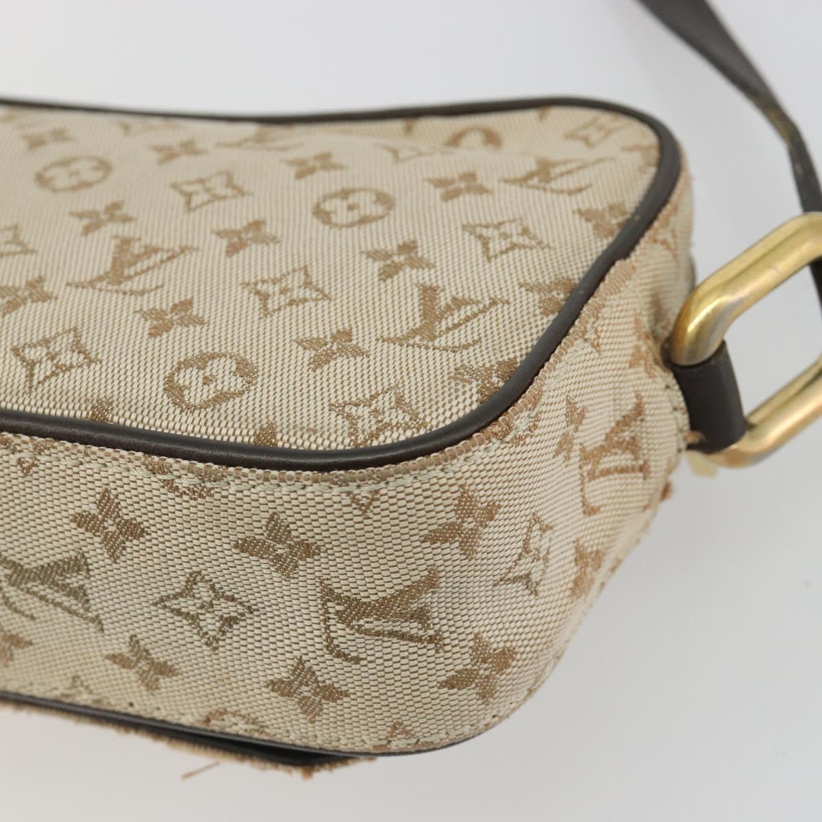 LOUIS VUITTON Monogram Mini Juliet MM Shoulder Bag Khaki M92218 LV Auth ep15458