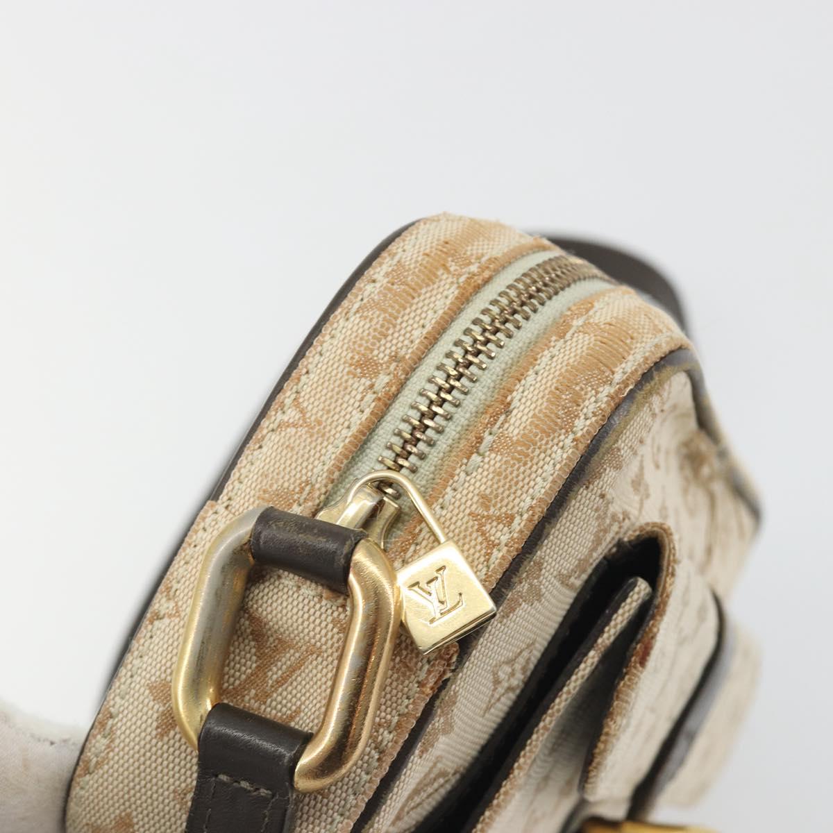 LOUIS VUITTON Monogram Mini Juliet MM Shoulder Bag Khaki M92218 LV Auth ep15458