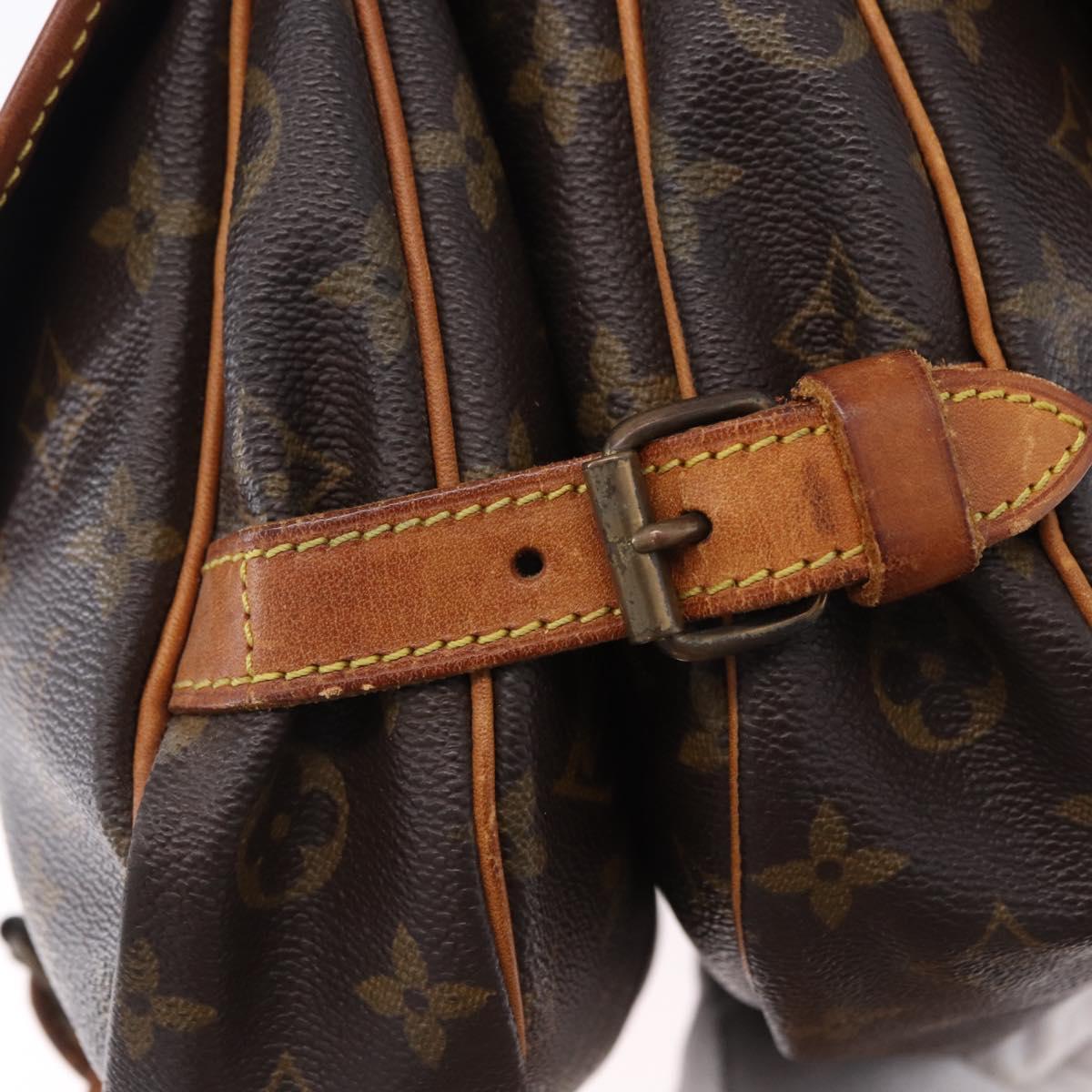 LOUIS VUITTON Monogram Saumur 30 Shoulder Bag M42256 LV Auth ep15501