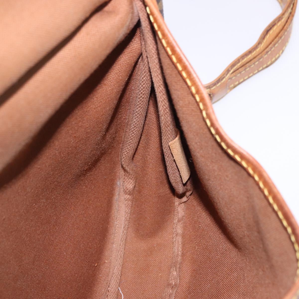LOUIS VUITTON Monogram Saumur 30 Shoulder Bag M42256 LV Auth ep15501