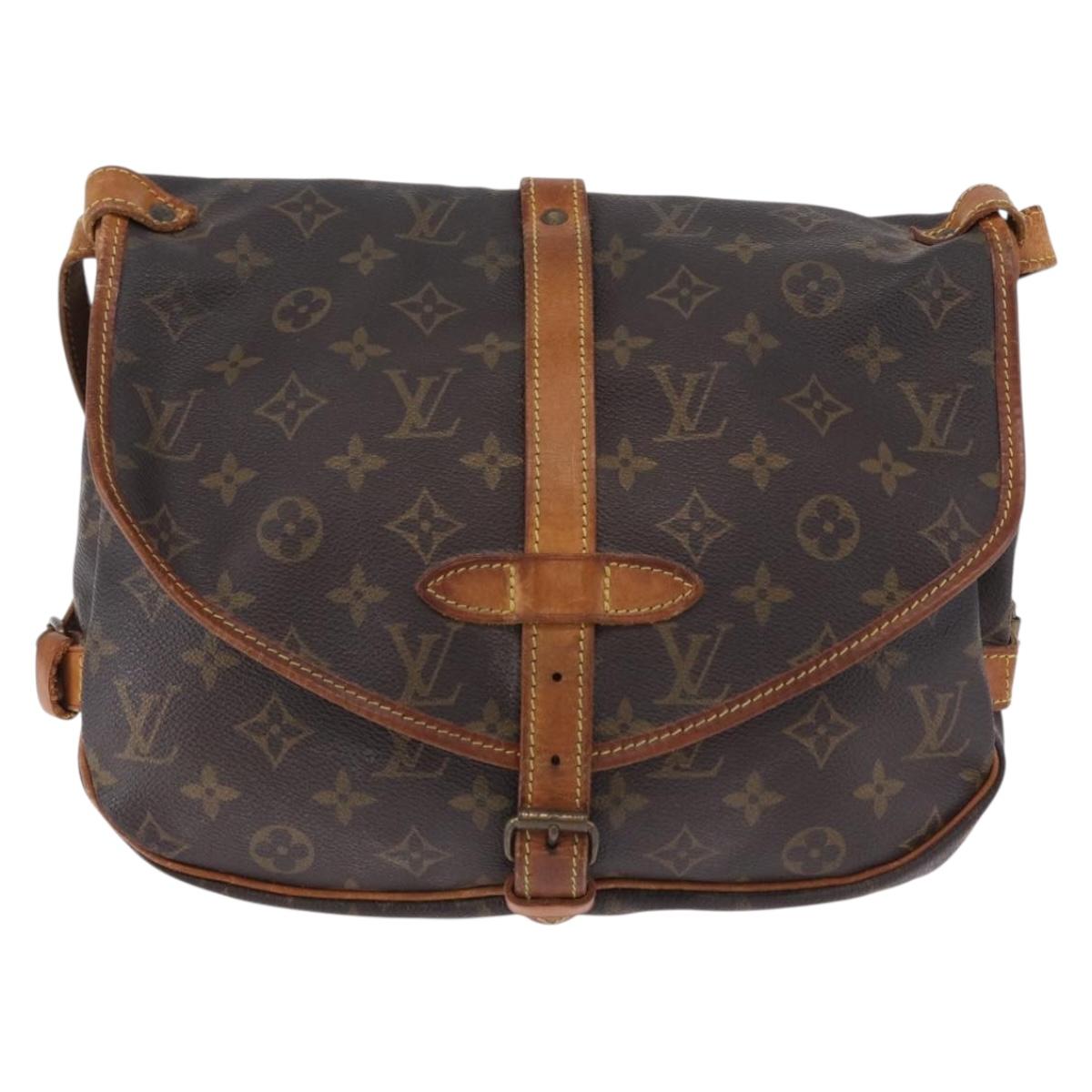 LOUIS VUITTON Monogram Saumur 30 Shoulder Bag M42256 LV Auth ep15501