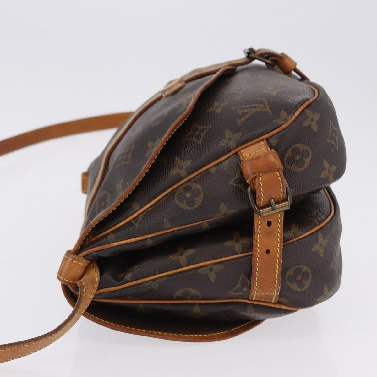 LOUIS VUITTON Monogram Saumur 30 Shoulder Bag M42256 LV Auth ep15501