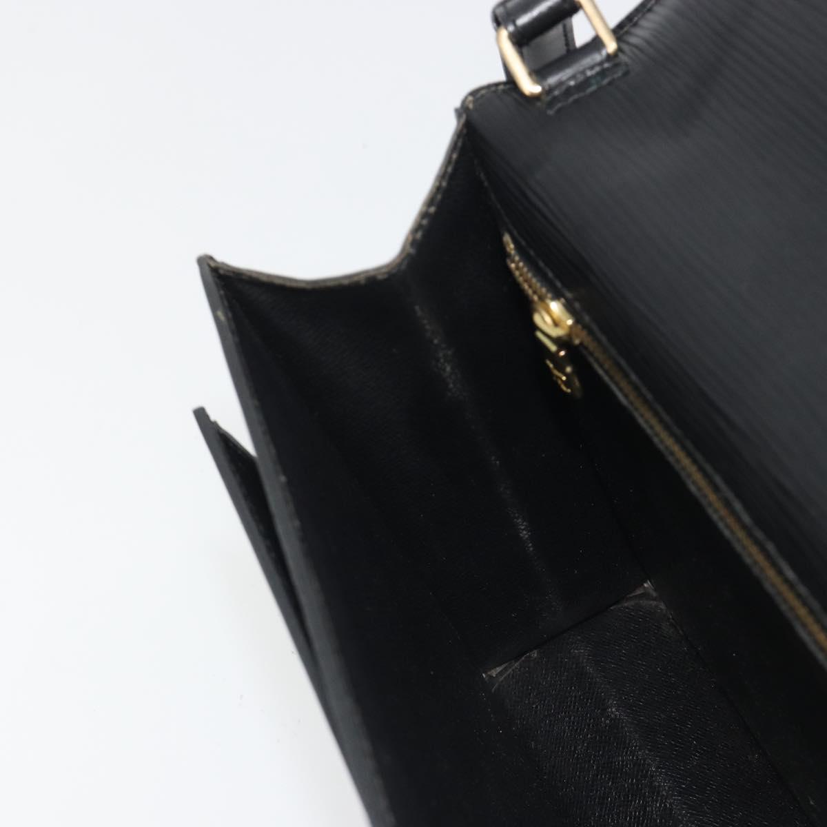 LOUIS VUITTON Epi Serie Dragonne Clutch Bag Black Noir M52612 LV Auth ep15521