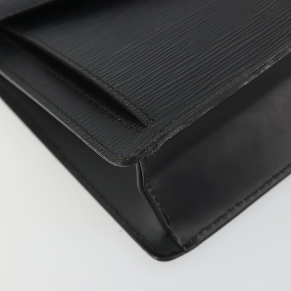 LOUIS VUITTON Epi Serie Dragonne Clutch Bag Black Noir M52612 LV Auth ep15521