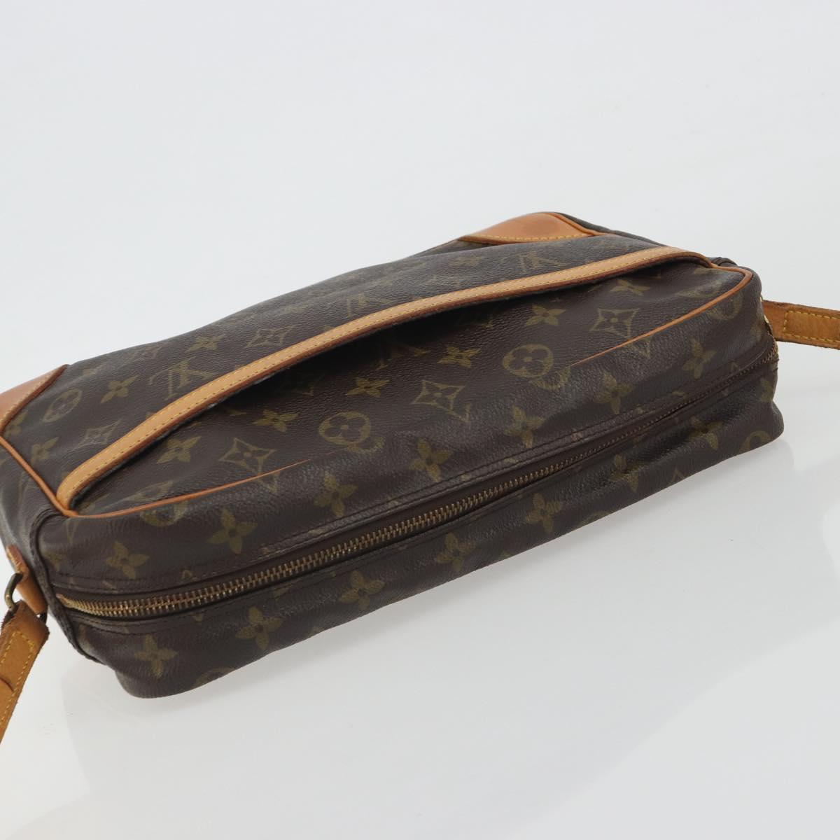 LOUIS VUITTON Monogram Trocadero 30 Shoulder Bag M51272 LV Auth ep15535