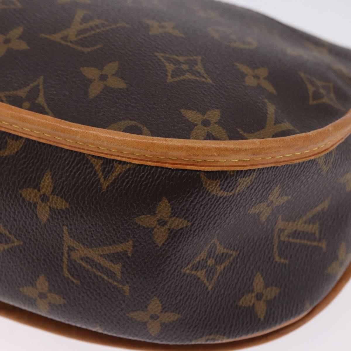 LOUIS VUITTON Monogram Menilmontant PM Shoulder Bag M40474 LV Auth ep15704A